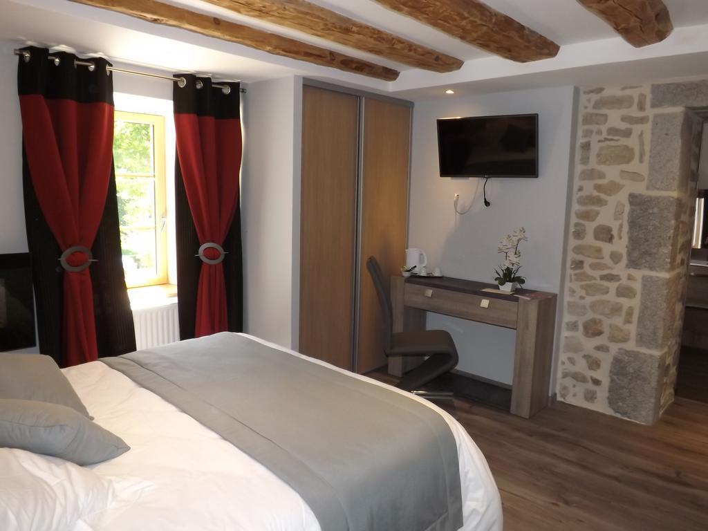 La Maison De Gilbert Jacuzzi Piscine Chauffee Selon Saison Chaudes-Aigues Exterior photo